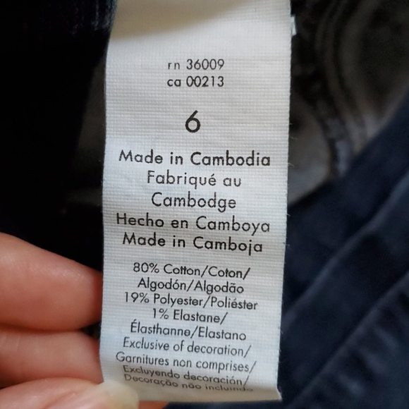 Calvin Klein Jeans - Picture 3 of 4